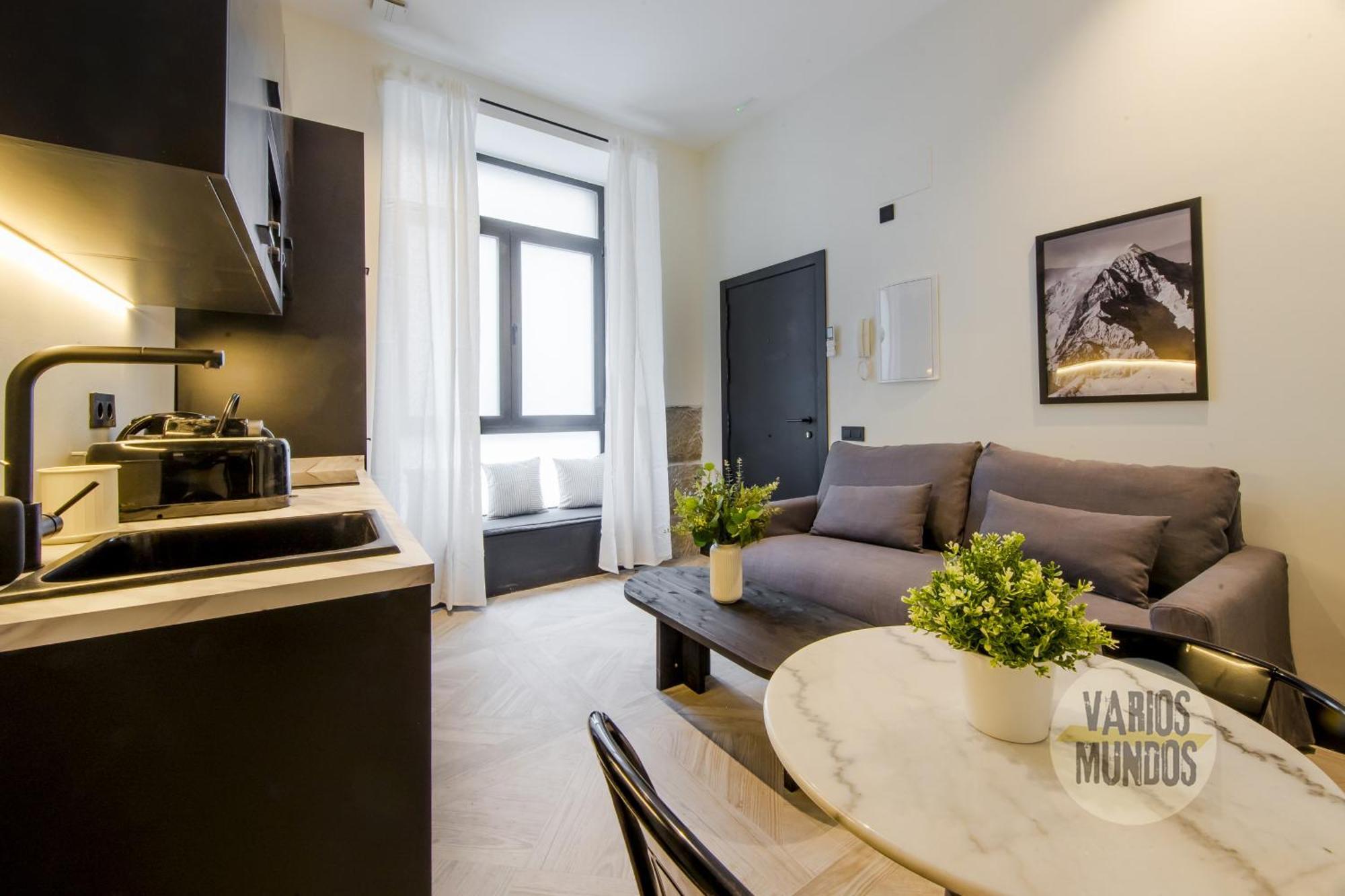 Iconic Apt En Plena Plaza Del Carmen Para 4Pax E3 Мадрид Екстериор снимка